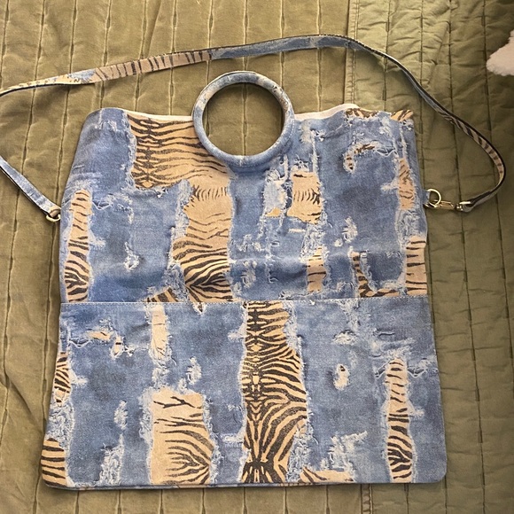 Handbags - Stylish Blue and Tan Women's Bag